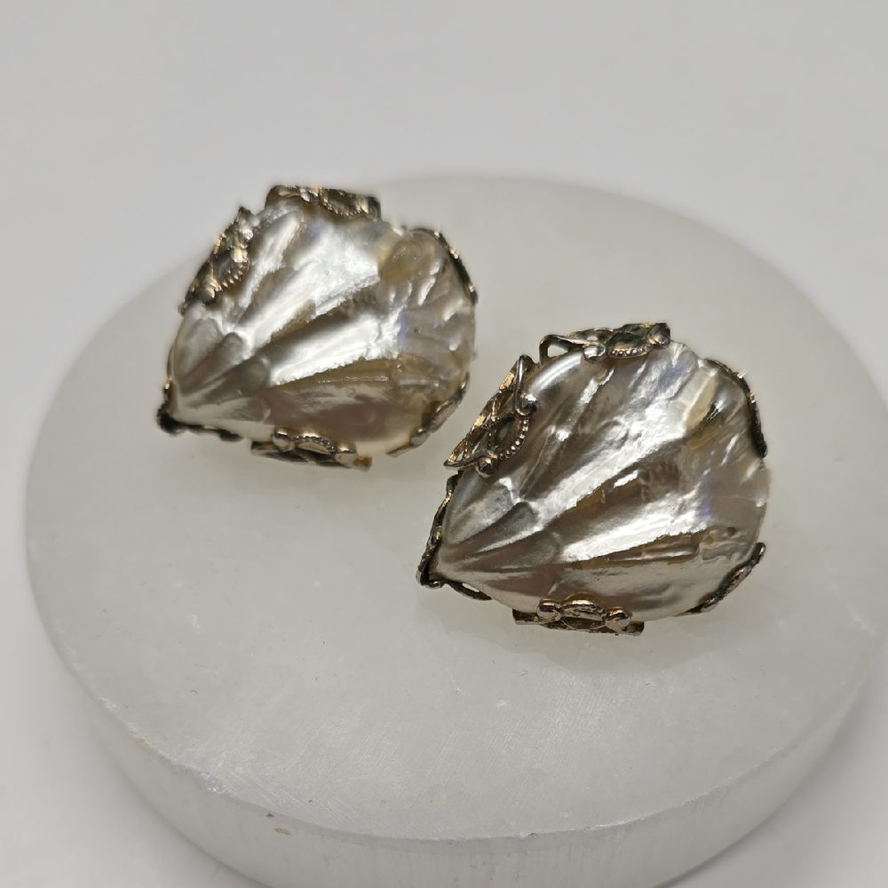 Vintage Judith McCann Wingback Earrings